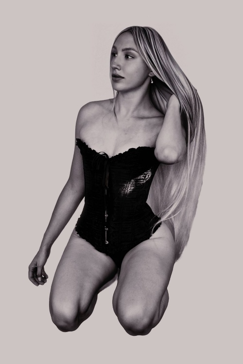 Masseurin Ayunara