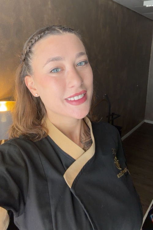 Masseurin Angi