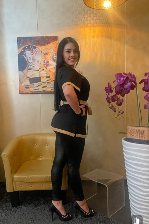 Masseurin Brenda